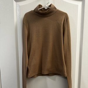 American Eagle Long-Sleeve Mock Neck Women’s T-Shirt